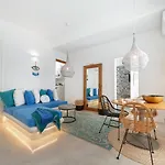 Lasia Boutique * Andros Town
