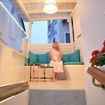 Lasia Boutique