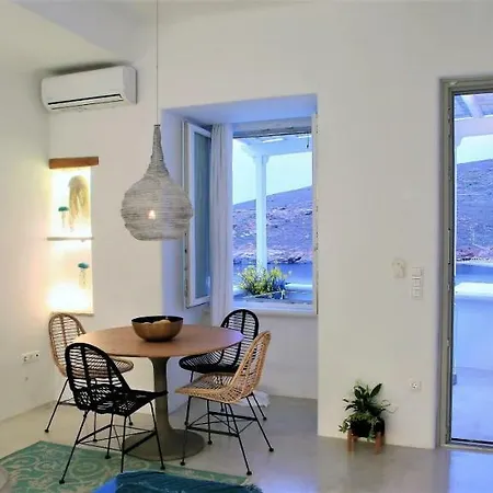 Lägenhet Lasia Boutique Ándros